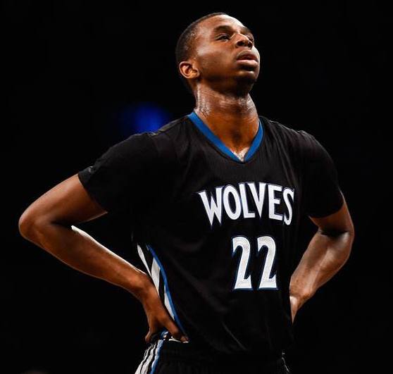 尤文vs乌迪内斯：伊尔迪兹、乔纳森-戴维首发，麦肯尼出战（尤文迎战乌迪内斯：伊尔迪兹、乔纳森-戴维先发，麦肯尼出战）