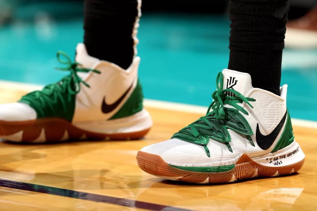 法国队官方：明年3月将在美国先后对阵巴西队和哥伦比亚队（法国队官宣：明年3月在美先后对阵巴西与哥伦比亚）