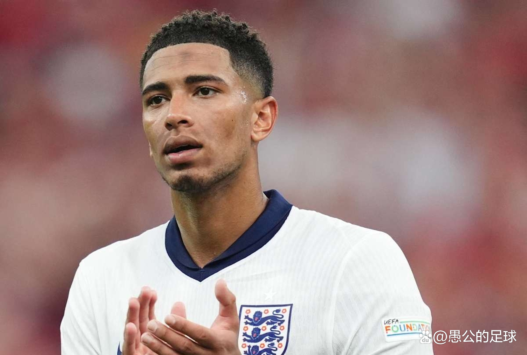 阿尔瓦雷斯：不认为自己有锦鲤特质，荣誉更多来自努力和坚持（阿尔瓦雷斯：自认不靠锦鲤运，荣誉源于努力与坚持）