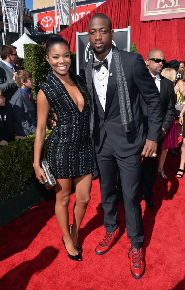 尼克斯目前客场战绩1胜5负，创2019年以来最差客场开局（尼克斯客场仅1胜5负，创自2019年以来最差开局）