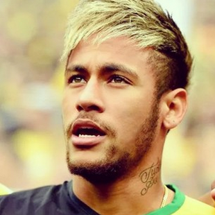布伦森比赛中换鞋，从Kobe 3换回Kobe 6（布伦森赛场临时换鞋：由Kobe 3改穿Kobe 6）