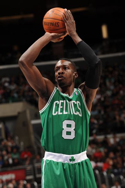 中国太保 ｜ 中国女排豪取世联赛香港站三连胜（中国太保 ｜ 中国女排世联赛香港站实现三连胜）