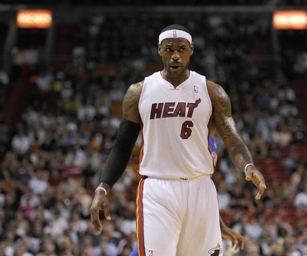 记者：泰山以次顶薪续约瓦科，有海滨城市球队报价但球员无意（据记者：泰山以次顶薪留住瓦科，沿海城市球队曾报价但其无意加盟）